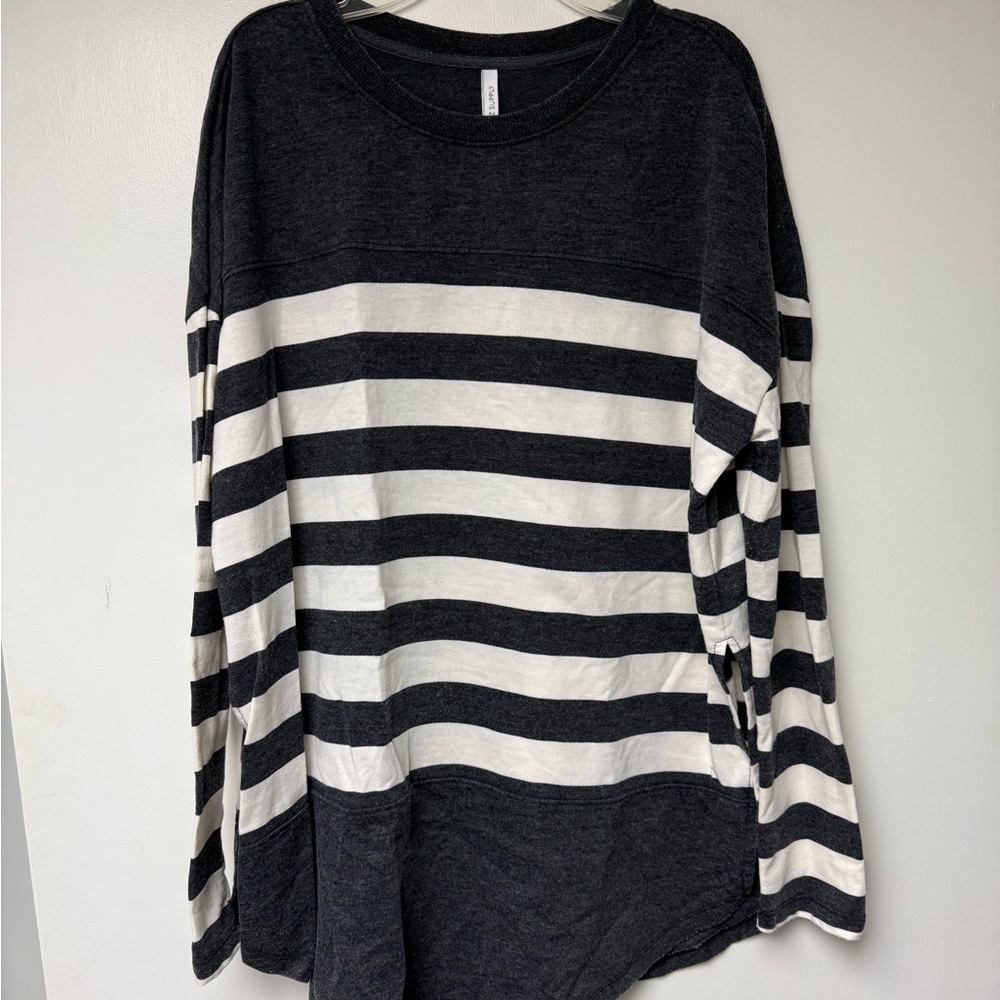 Z Supply Charcoal Gray striped Knit Top size S